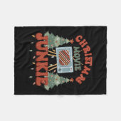 Retro Groovy Christmas Movie Junkie Merry Xmas Tre フリースブランケット (正面(横))