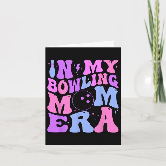 Retro Groovy In My Bowling Mom Era Funny  カード (正面)