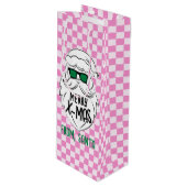 Retro Groovy Pink Checkered Santa Claus Christmas  ワインギフトバッグ (正面アングル)