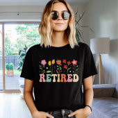 Retro Groovy "RETIRED" – 70s Style Retirement Tシャツ