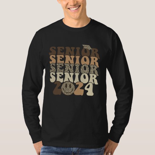 Retro Groovy Smile Face Senior 2024 Graduation Leo Tシャツ (正面)