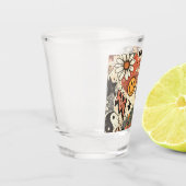 Retro Groovy Smiley Sun Daisy Psychedelic Pattern ショットグラス (左)