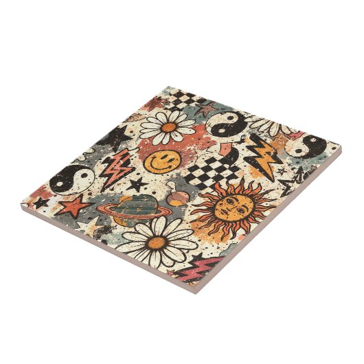 Retro Groovy Smiley Sun Daisy Psychedelic Pattern タイル (側面)