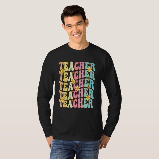 Retro Groovy Teacher Inspirational Happy First Day Tシャツ (正面フル)