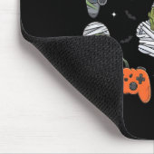 Retro Halloween Gaming Controller Skeleton Game Ha マウスパッド (コーナー)