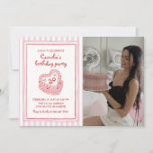 Retro Hand Drawn Girl 30th Birthday Party Photo 招待状 (正面)