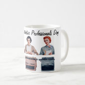 Retro Happy Administrative Professionals Day  コーヒーマグカップ (正面右)