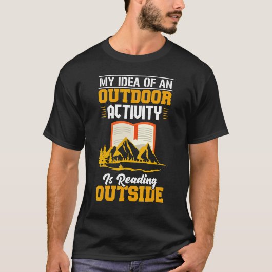 Retro Hiking Explore Nature Have An Adventure Book Tシャツ (正面)