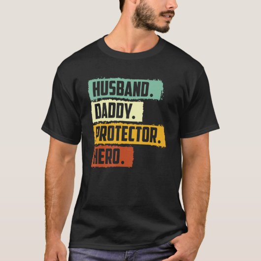 Retro Husband Daddy Protector Hero Fathers Day for Tシャツ (正面)