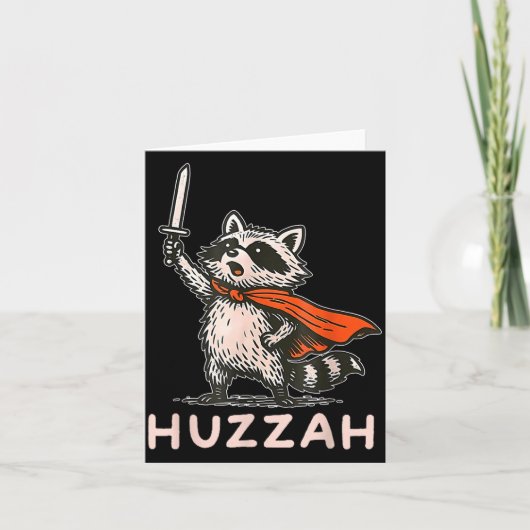 Retro Huzzah Raccoon Knight Funny Sword Meme Quote カード (正面)