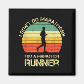 Retro I Don't Do Marathons I Do A Marathon Runner  マグネット (正面)
