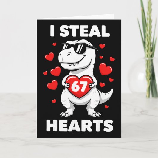 Retro I Steal 67 Hearts 67 Valentines Day Dinosaur カード (正面)