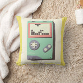 Retro LEGO Gameboy Throw Pillow – Fun Geeky Gift f クッション (ブランケット)