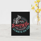 Retro Mama's Ery Brewing Co Funny Breastfeeding Sk カード (黄色い花)