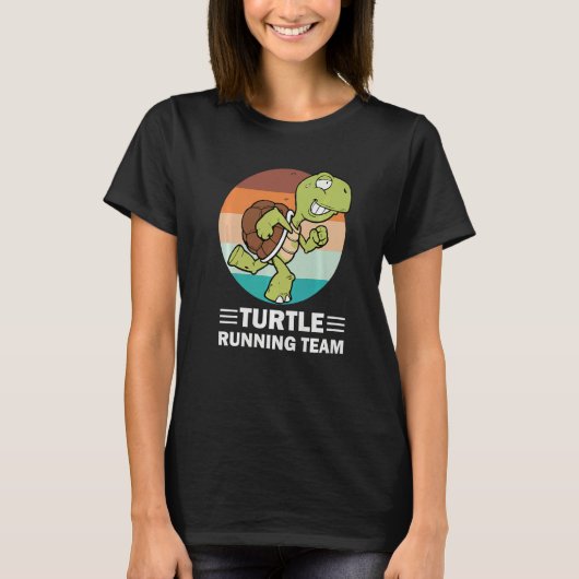 Retro Marathoner Marathon Runner Turtle Running T Tシャツ (正面)