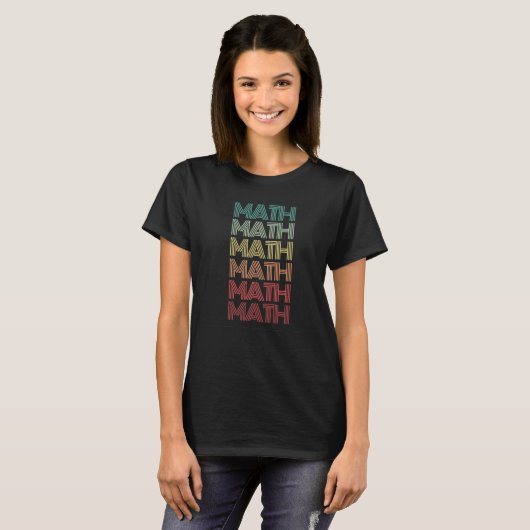 Retro Math Teacher Back To School 60s Groovy Text  Tシャツ (正面フル)