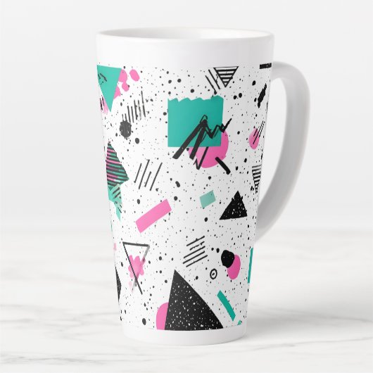Retro Memphis Geometric Pattern カフェラテマグ (右アングル)