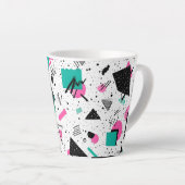 Retro Memphis Geometric Pattern カフェラテマグ (右アングル)