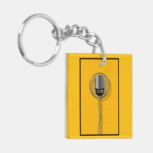 Retro Microphone on Bold Yellow キーホルダー (正面左)