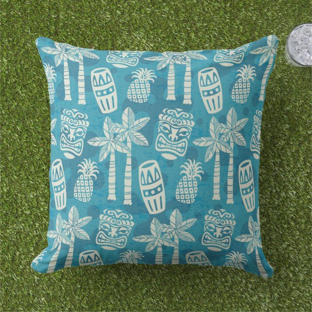 Retro Mid Century Modern Tiki Pattern アウトドアクッション (芝生)