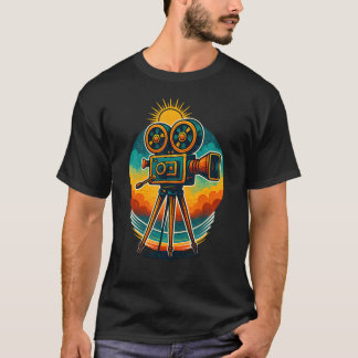 Retro Movie Camera Vintage Film Art Cinephile Styl Tシャツ