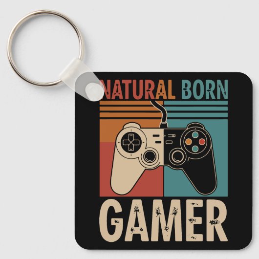Retro Natural Born Gamer Funny キーホルダー (正面)