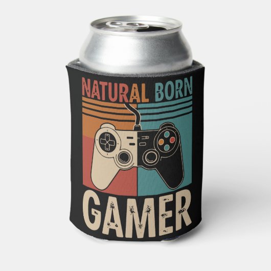 Retro Natural Born Gamer Funny 缶クーラー (缶裏面)