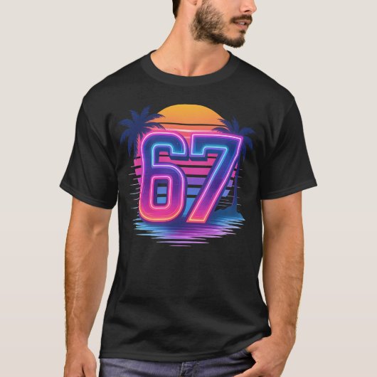Retro Neon 67 Aesthetic Tシャツ (正面)
