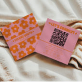 Retro Orange Pink QR Code Groovy Floral Trendy Fun スクエア名刺