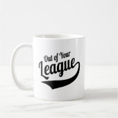 Retro Out Of Your League - おもしろシングルライフ コーヒーマグカップ (左)