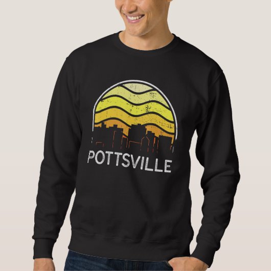 Retro Pennsylvania Pottsville Visitors Skyline Vin スウェットシャツ (正面)