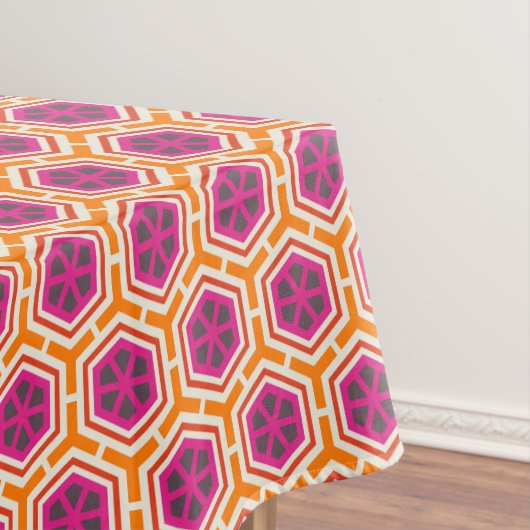 Retro Pink and Orange Modern Geometric Pattern テーブルクロス (インサイチュ)