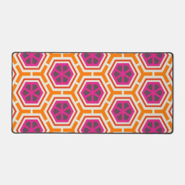 Retro Pink and Orange Modern Geometric Pattern デスクマット