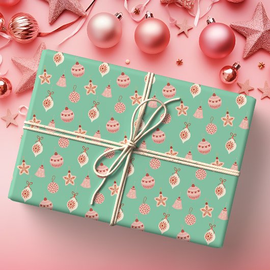 Retro Pink Christmas Ornaments ラッピングペーパー