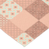 Retro Pink Patchwork テーブルクロス (アングル)