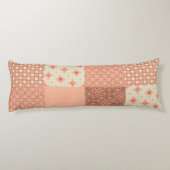 Retro Pink Patchwork ボディピロー (裏面)