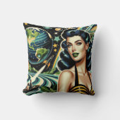 Retro Planet Pin-Up  クッション (正面)