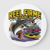 Retro "Reel Firme Fishing Inc" Bass & Kayak Wall C ラージ壁時計 (正面)