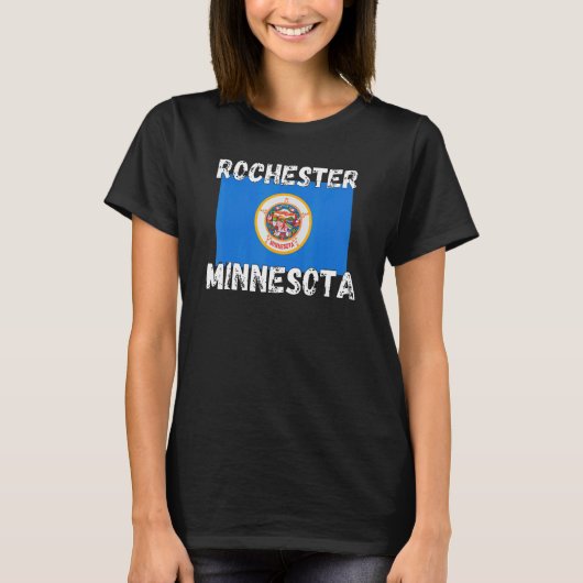 Retro Rochester MN Minnesota City Apparel Tシャツ (正面)