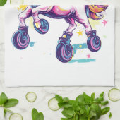 Retro Roller Skate Unicorn (1) キッチンタオル (折り畳み)