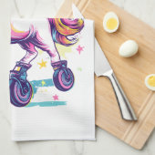 Retro Roller Skate Unicorn (1) キッチンタオル (四つ折り)