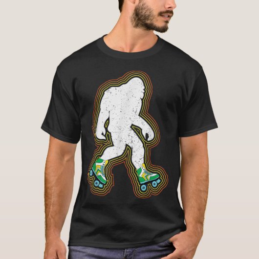 Retro Roller Skating Bigfoot Design Tシャツ (正面)