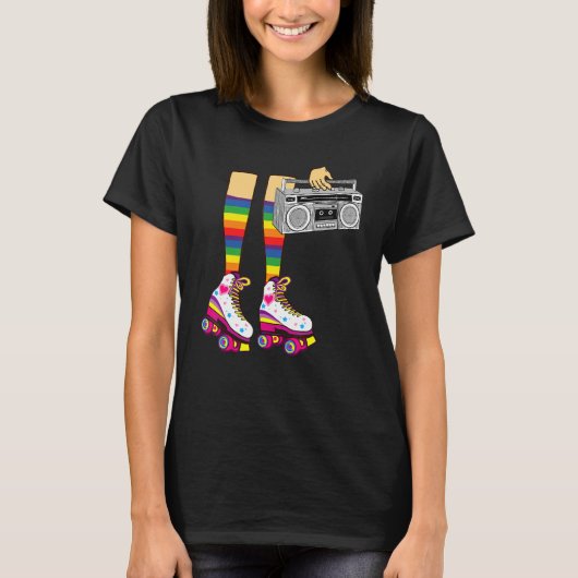 Retro Rollerskates  80's Roller Disco Skating Girl Tシャツ (正面)