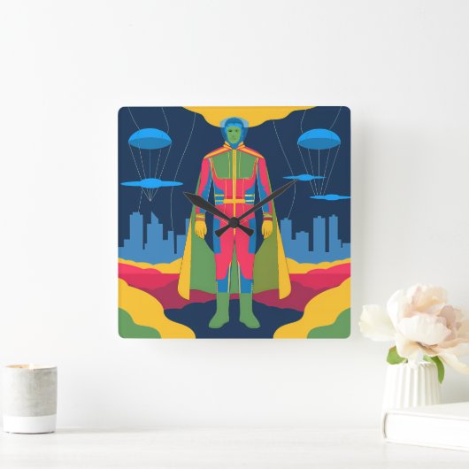 Retro Sci-Fi Hero Over Cityscape スクエア壁時計 (ホーム)