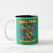 Retro Skateboarding Turtle Mug – Funny Shell Yeah  ツートーンマグカップ (左)