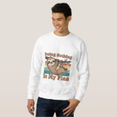 Retro Sloth Doing Nothing Men’s Sweatshirt スウェットシャツ (正面フル)