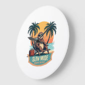 Retro Sloth Vacation Shirt Funny Tropical Relax De ラージ壁時計 (傾斜)