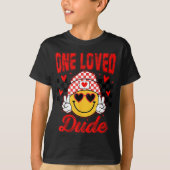 Retro Smile Face One Loved Dude Valentines Day Men Tシャツ (正面)