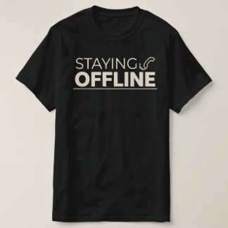 Retro STAYING OFFLINE  With Vintage Phone Icon Tシャツ