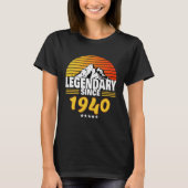 Retro Sunrise LEGENDARY SINCE 1940 Tシャツ (正面)